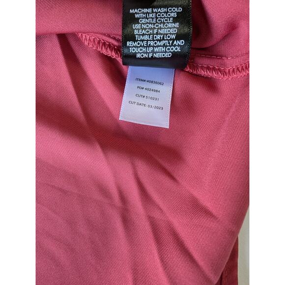 Torrid Madison Satin Button-Up Long Sleeve Shirt in Holly Berry Womens Large New - Picture 7 of 9